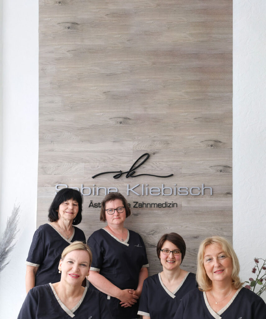Zahnärztin Sabine Kliebisch Team | Zahnarzt in Kassel